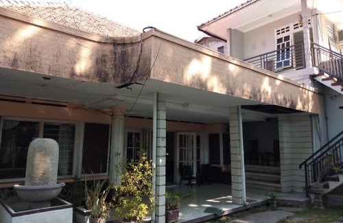 Singaraja Haus | DK Hotel Singaraja