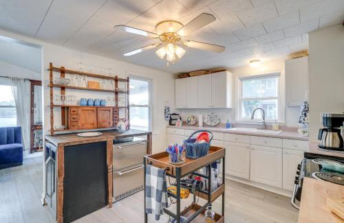 Bronson Haus | Dock and Kayak - Waterfront Retreat on Gilead Lake!