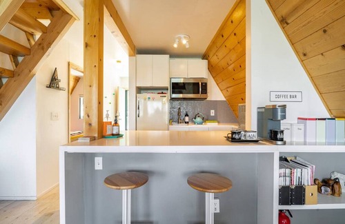 Pine Cove Wohnung | Dog Friendly A-frame Hot Tub Nature Views