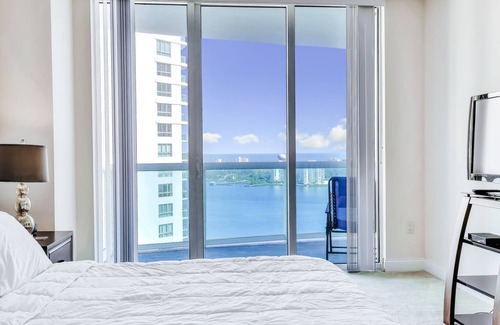 Kingston Eigentumswohnung | Dog-friendly coastal condo near the beach w/ river & ocean views & shared pool!