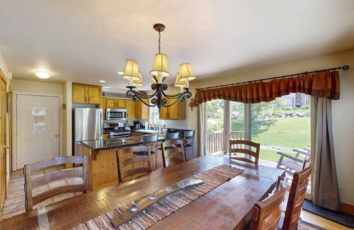 Steamboat Springs Haus | Dog-Friendly Home w/ Mountain Views, Washer/Dryer, Balcony, Deck & Free WiFi