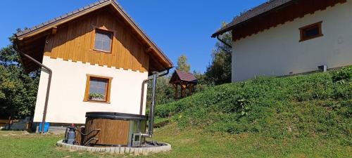 Haligovce Skihütte | Dolná chata u Bratríkov