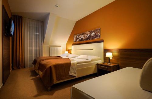 Cerveny Klastor Hotel | Dom zdravia - KÚPELE PIENINY