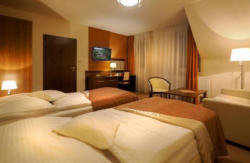 Cerveny Klastor Hotel | Dom zdravia - KÚPELE PIENINY