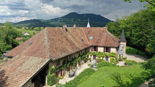 Marnoz Haus | Domaine de Bellevue Gîte du Mont Poupet
