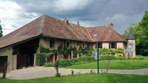 Marnoz Haus | Domaine de Bellevue Gîte du Mont Poupet