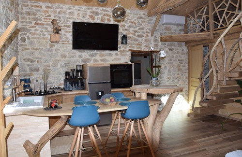 Cuiseaux Haus | Domaine Moulin de Quincenat Gîte Moulin au Bois Dormant