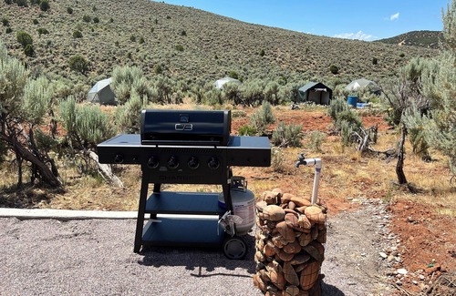 Laketown Wohnmobilvermietung | Dome 4 Glamping at Bear Lake