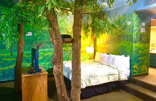 Dodgeville Hotel | Don Q Inn