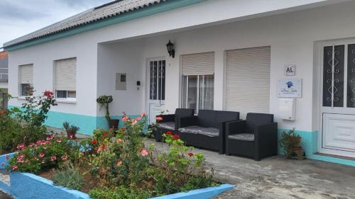 Santa Cruz das Flores Haus | Dona Julia