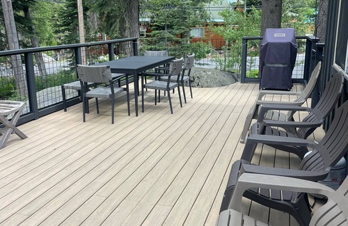 Donner Lake Woods Kabine | Donner Creekside Cabin