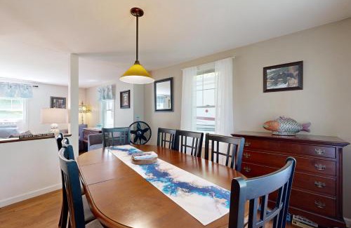 Boothbay Harbor Haus | Donovan's BBH Retreat