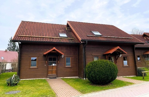 Rotacker Haus | Doppelhaushälfte in Hasselfelde