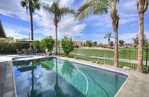 Palm Desert Haus | Ein "Golfers Oasis" Double Fairway Frontage In einer parkähnlichen Umgebung mit Wellness / Erholung