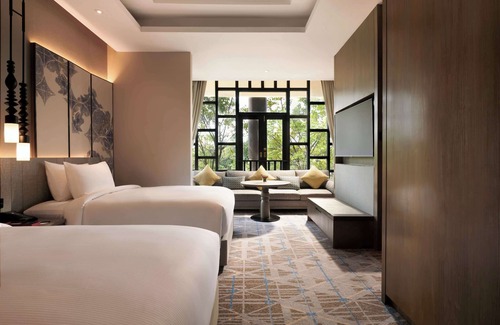 Putrajaya Hotel | DoubleTree by Hilton Putrajaya Lakeside