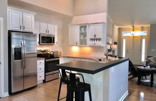 Douglas Haus | NEUE Douglas Beach Vermietung - Alles in der Nähe! Schläft bis zu 12