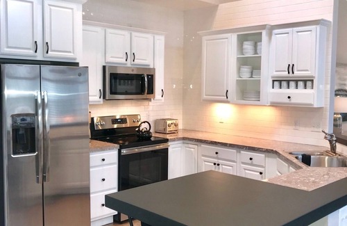 Douglas Haus | NEUE Douglas Beach Vermietung - Alles in der Nähe! Schläft bis zu 12