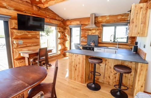 Upper Sapey Hütte | Douglas Cabin