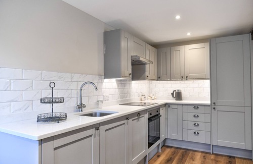 Goole Hütte | Dovecote Farm House