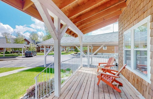 Dover Bay Haus | Dover Delight