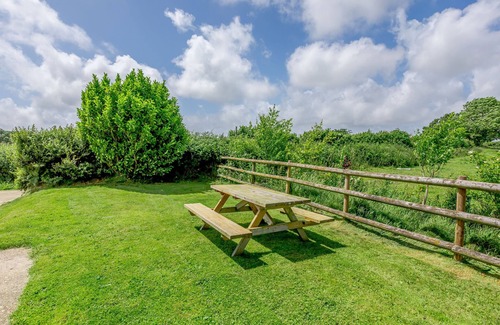 Crewkerne Hütte | Downside