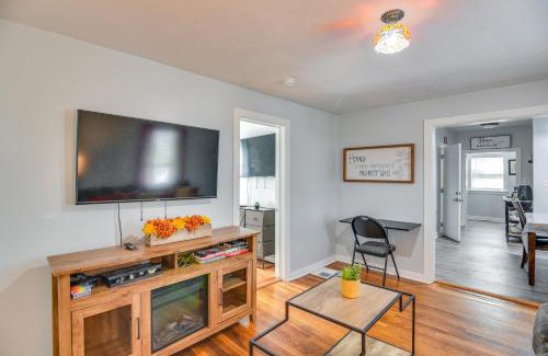 Brockton Wohnung | Downtown Brockton Apt Less Than 1 Mi to Local Dining