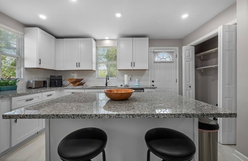 Mechanicsville Haus | Downtown Dream: 4bd Luxe Oasis Close to Downtown Atlanta