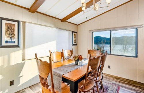 Harrison Haus | Downtown Harrison Lakefront Getaway