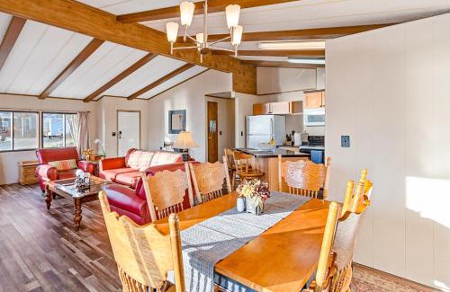 Harrison Haus | Downtown Harrison Lakefront Getaway