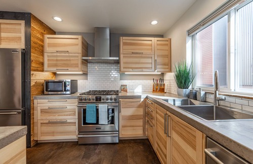 Heart of Missoula Haus | Downtown Missoula Low Key Luxury House