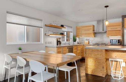 Heart of Missoula Haus | Downtown Missoula Low Key Luxury