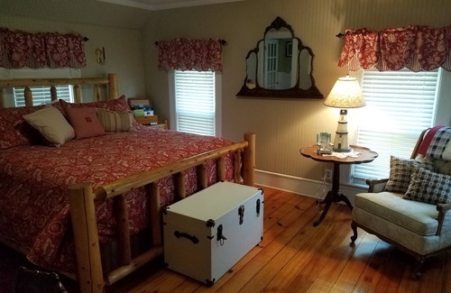 Antioch Bed & Breakfast | Dragonfly Bed and Breakfast