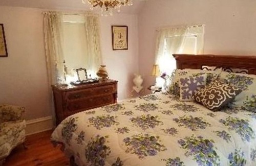Antioch Bed & Breakfast | Dragonfly Bed and Breakfast