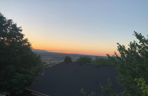 Draper Haus | Draper Townhome with a VIEW!!