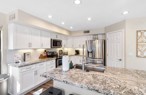 Tatum Square Haus | Komplett renoviertes Luxushaus mit 6 Schlafzimmern im Herzen von Scottsdale / Kierland