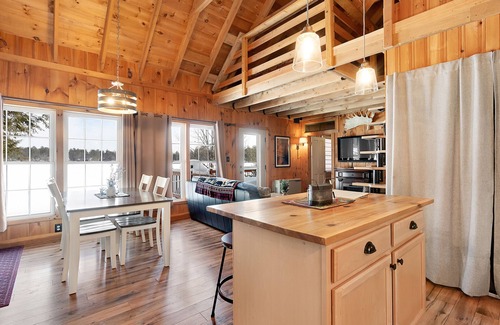 Bridgton Haus | Dream Lakefront Modern Cabin
