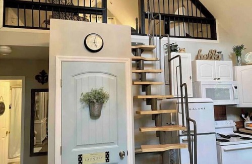 Sylacauga Hütte | Dreamy Lakefront Cottage on Lay Lake!