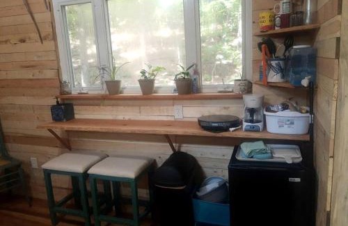 Grandview Haus | Dreamy Treehouse Cabin Oasis Near Piney River, Tennessee