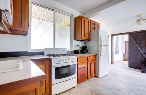 Placencia Wohnung | Driftwood Gardens Guesthouse