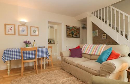 Bridgwater Haus | Drover's