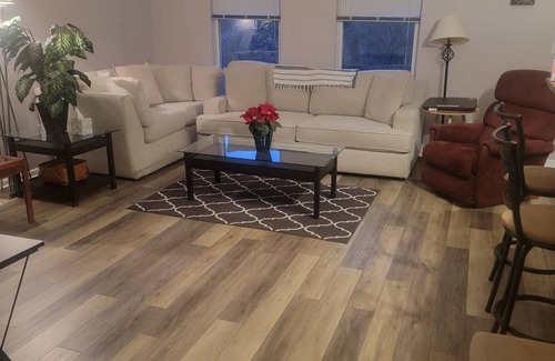 Dublin Wohnung | Dubin Condo on Nature Preserve