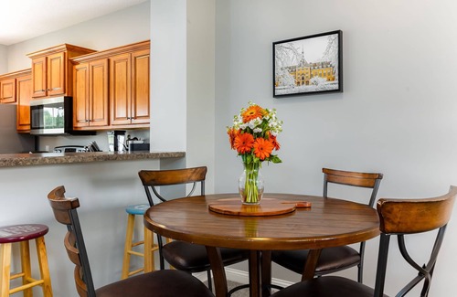 Roseland Haus | Dublin Village Townhome
