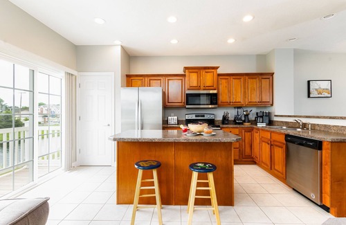 Roseland Haus | Dublin Village Townhome