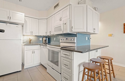 Duck Eigentumswohnung | Duckburgh - Ocean view, Updated, 2 min. walk to the beach