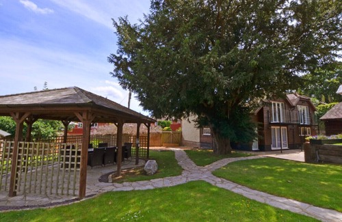 Wimborne Haus | Dulcima Cottage - Vier Schlafzimmer Haus, Schläft 8