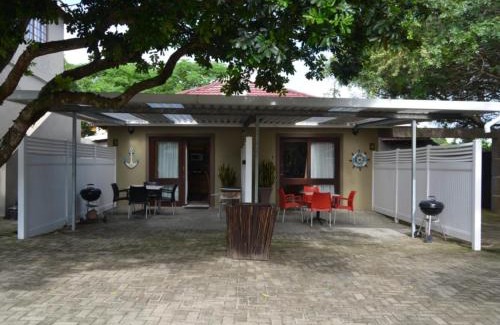 Mbazwana Kabine | Dumehlezi Self Catering