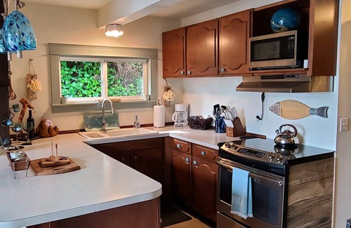 North Bend Haus | DUNEHAVEN AFRAME CABIN LAKEFRONT DUNE ACCESS RETREAT