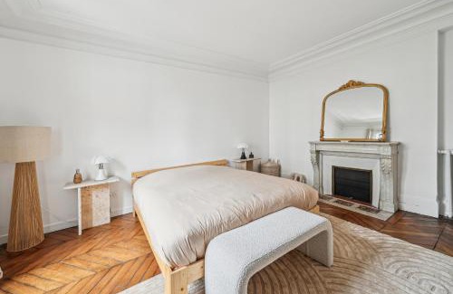 16th Arrondissement Wohnung | Duplex avec billard à côté de la Tour Eiffel !