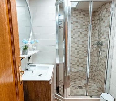 San Lorenzo Wohnung | Duplex Fuente Piedra Escrita