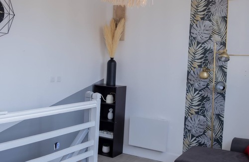 Le Bourget Wohnung | Duplex Lumineux-netflix